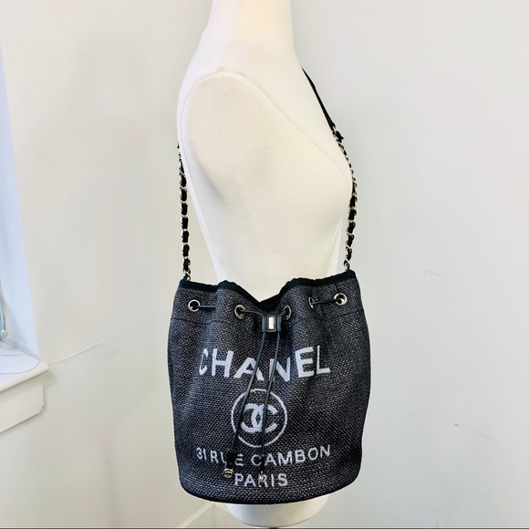 CHANEL Handbags - NWT CHANEL DEAUVILLE DRAWSTRING BUCKET BAG GOLD